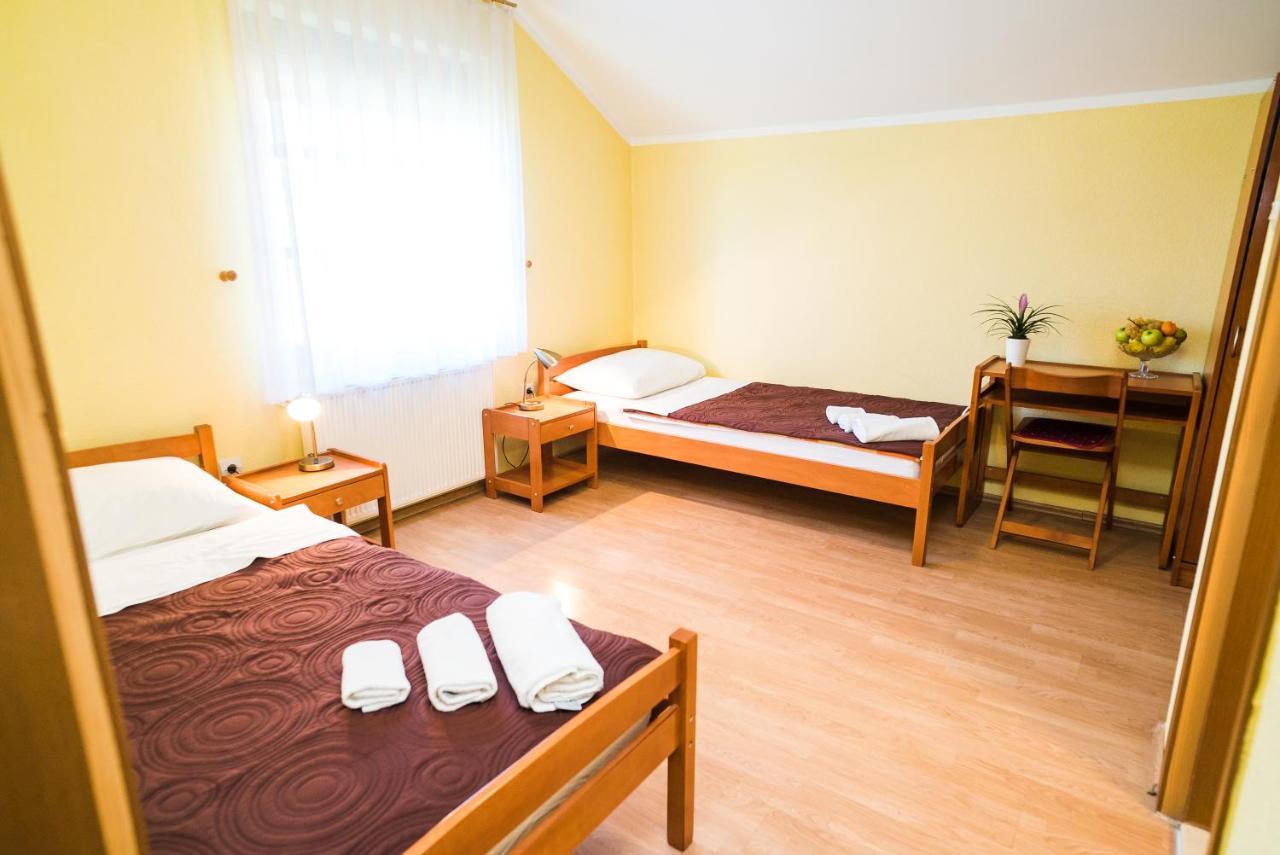 Hotel Vincentinum Novigrad Na Dobri Duga Resa Exteriér fotografie